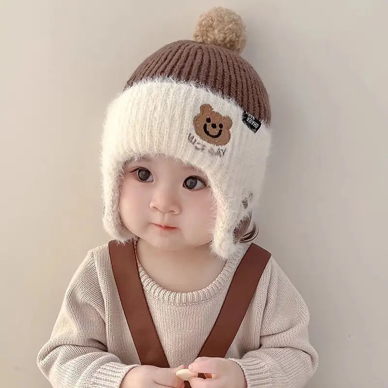 Winter children's warm hat, autumn and winter large brim girls' diamond-shaped windproof ear-protecting baby knitted wool hat