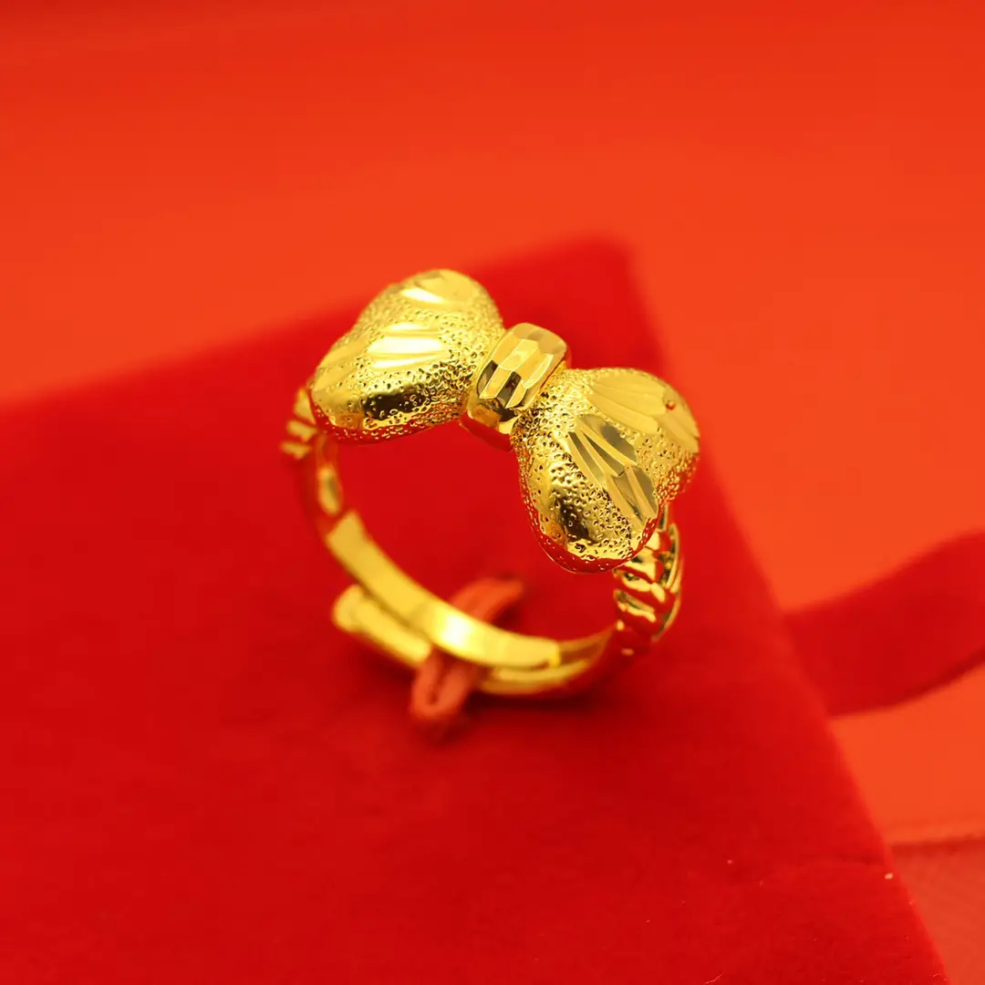 Imitation Vietnamese gold-plated women's open ring, popular gourd-shaped carved ring, vintage niche open ring, wholesale from manufacturer
