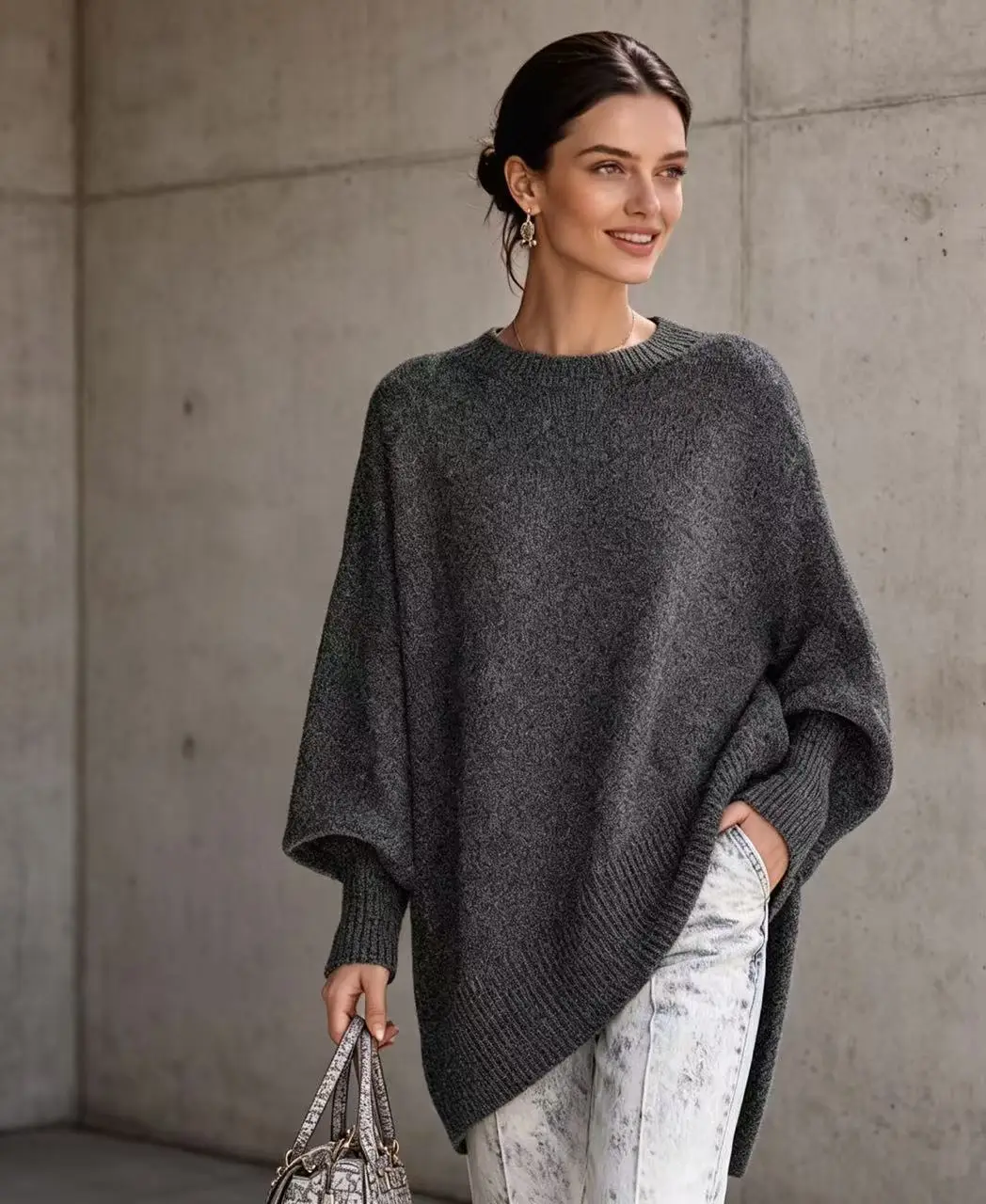 European and American cross-border 2026 autumn and winter round-neck pullover plus-size knit sweater, loose and casual style, solid color women's sweater — feature 9