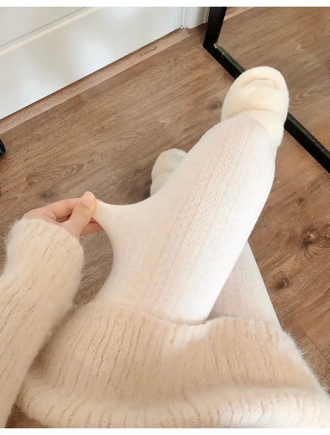 Knitted pattern autumn and winter fleece-lined milky white pantyhose for women, pressure beige stockings, thickened warm leggings — feature 15