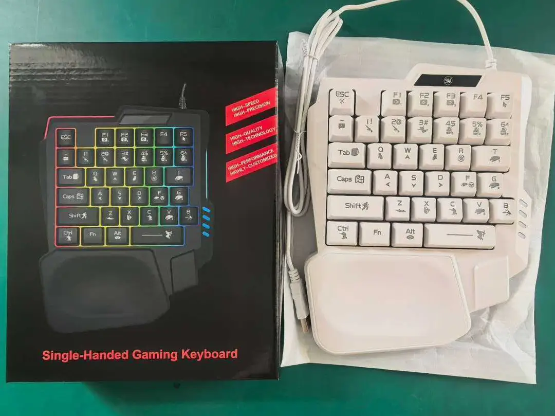 Cross-border in-stock flat single-handed keyboard with mechanical feel, gaming throne keyboard and mouse set, Peace Elite computer accessories