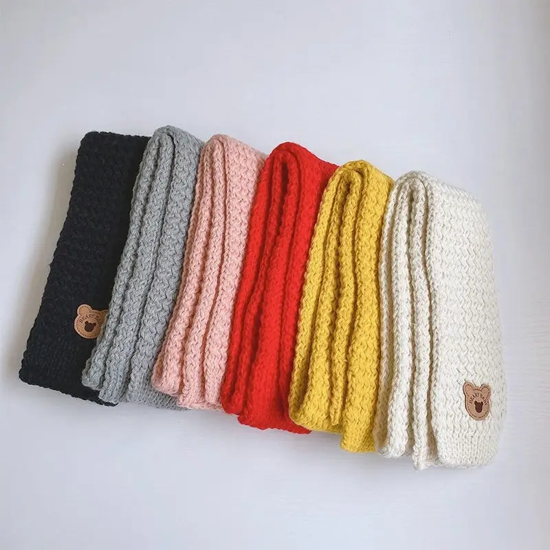 Children's hat, scarf, and gloves three-piece set, warm and fleece-lined, for boys and girls, bear woolen hat, thin autumn style — feature 11