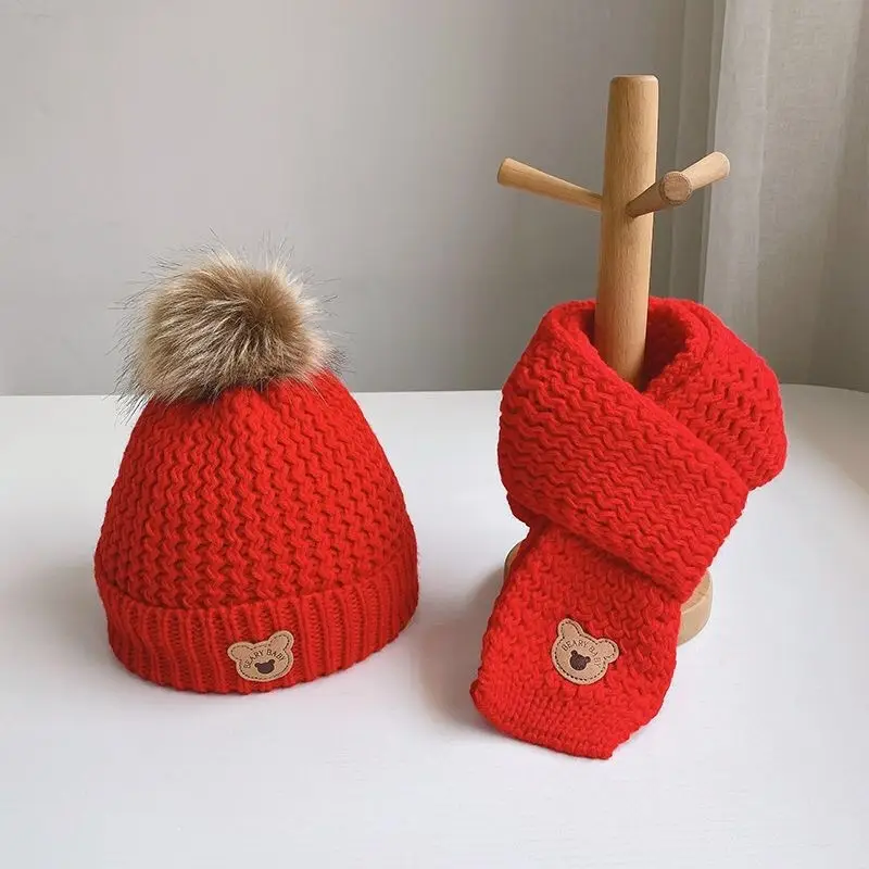 Children's hat, scarf, and gloves three-piece set, warm and fleece-lined, for boys and girls, bear woolen hat, thin autumn style
