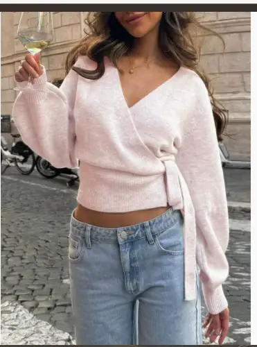 Cross-border women's European and American style cross V-neck slim-fit base knit top, autumn and winter tie-waist short slimming top