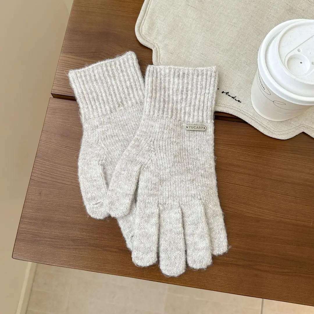 2026 New Wool Blend Knitted Hat, Scarf, and Gloves Three-Piece Set for Men and Women, Winter Warmth and Cold Protection, Touchscreen Compatible