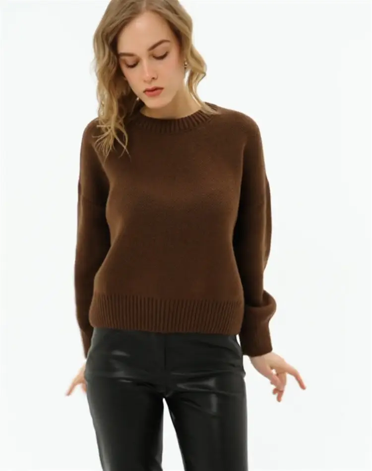 Cross-border European and American loose-fitting round-neck knitted sweater for women — feature 14