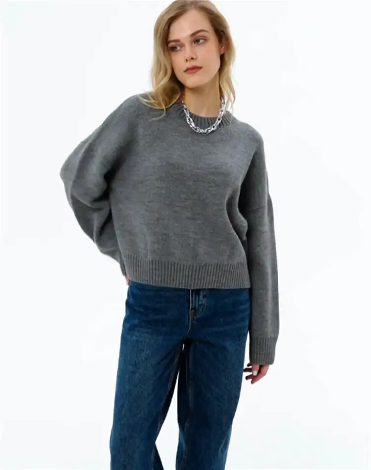 Cross-border European and American loose-fitting round-neck knitted sweater for women