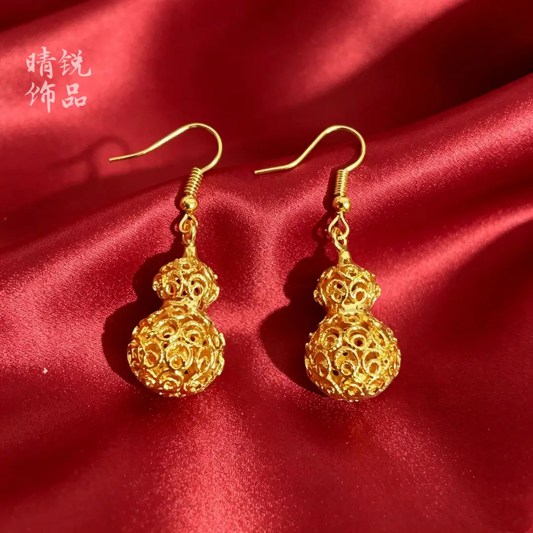 Vietnamese gold-plated trendy earring collection for women, new tassel stud earrings and drop earrings, fashion series, slow fading