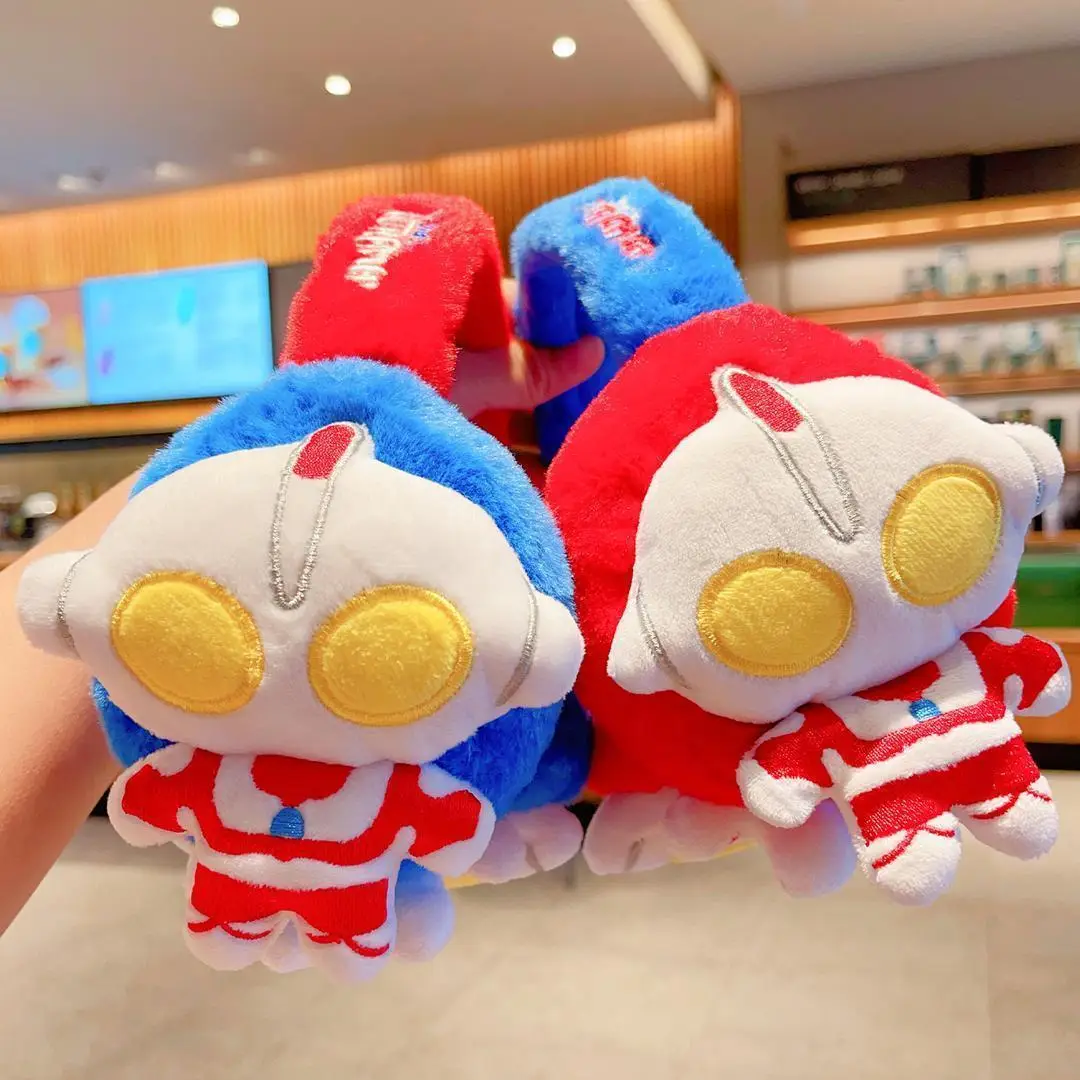Baby earmuffs, children's ear protectors, suitable for elementary school students, warm and windproof for autumn and winter, cute cartoon design, Ultraman earmuffs