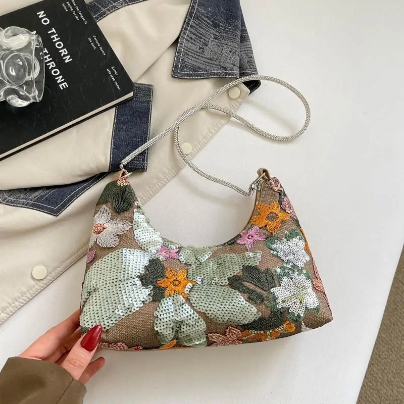 New Chinese-style embroidered versatile handbag 2026 new model niche lightweight embroidered bag sequin bag single shoulder underarm bag - Image 6
