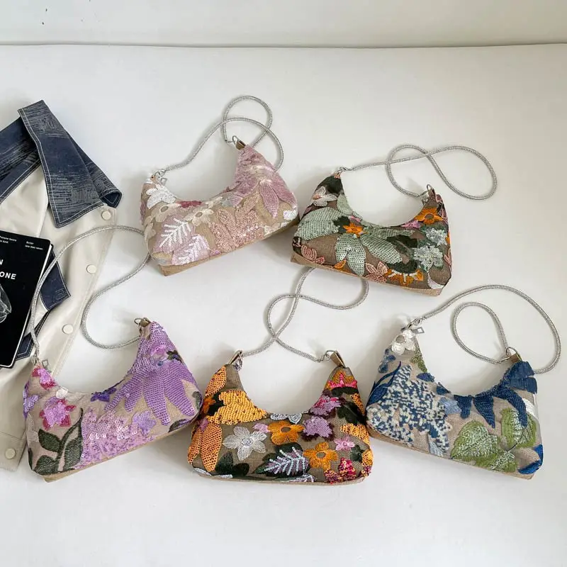 New Chinese-style embroidered versatile handbag 2026 new model niche lightweight embroidered bag sequin bag single shoulder underarm bag - Image 9