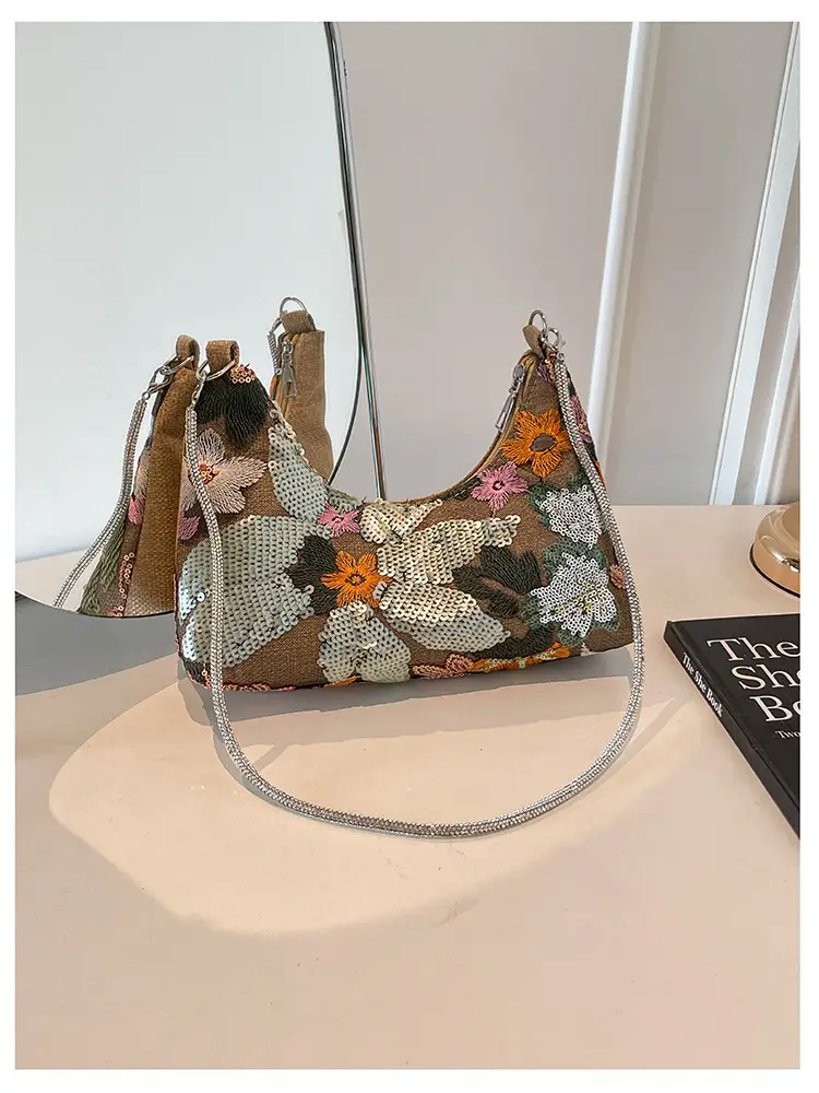 New Chinese-style embroidered versatile handbag 2026 new model niche lightweight embroidered bag sequin bag single shoulder underarm bag — feature 20