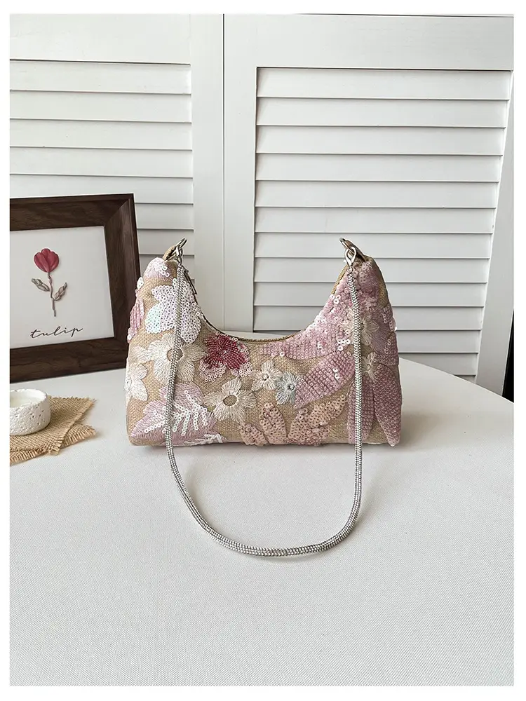New Chinese-style embroidered versatile handbag 2026 new model niche lightweight embroidered bag sequin bag single shoulder underarm bag — feature 26