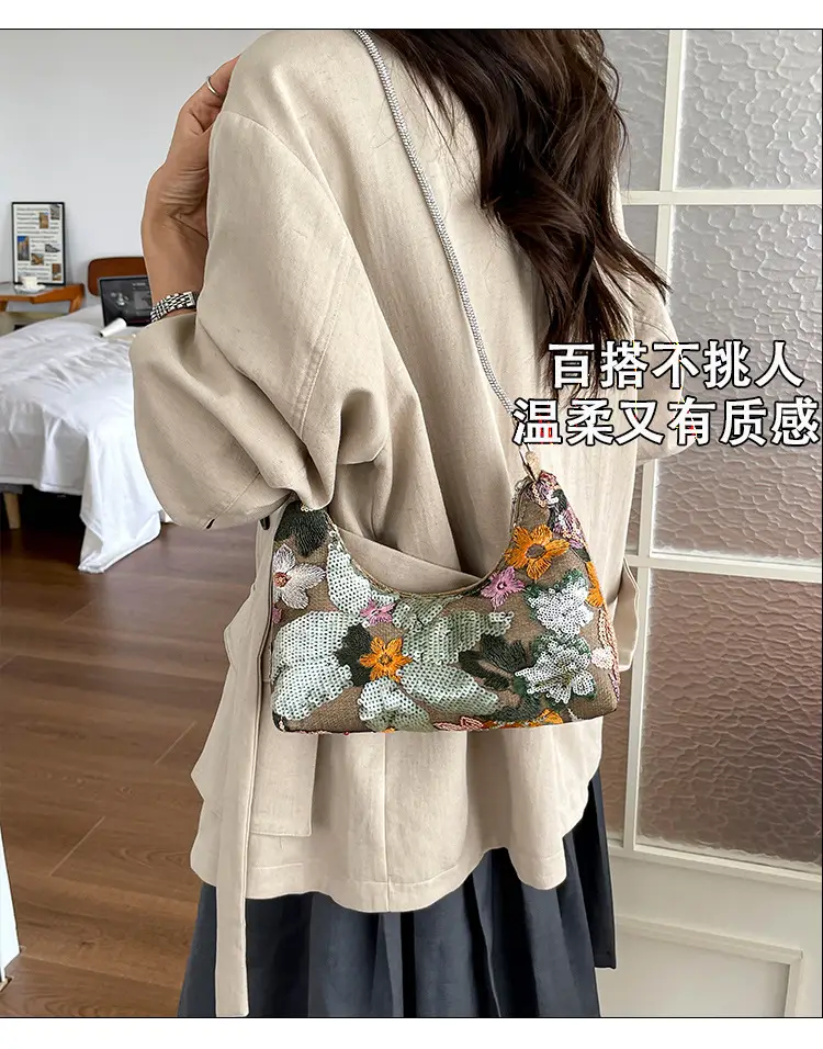 New Chinese-style embroidered versatile handbag 2026 new model niche lightweight embroidered bag sequin bag single shoulder underarm bag — feature 8