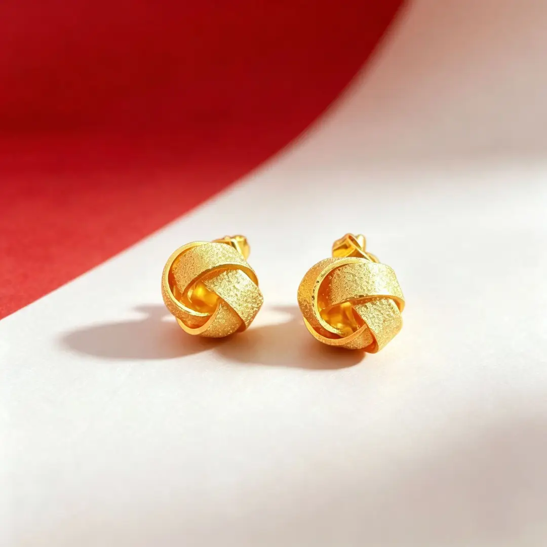 Collection of Vietnamese gold-plated earrings, popular and long-lasting, luxury earrings and accessories for all ages, wholesale via live streaming