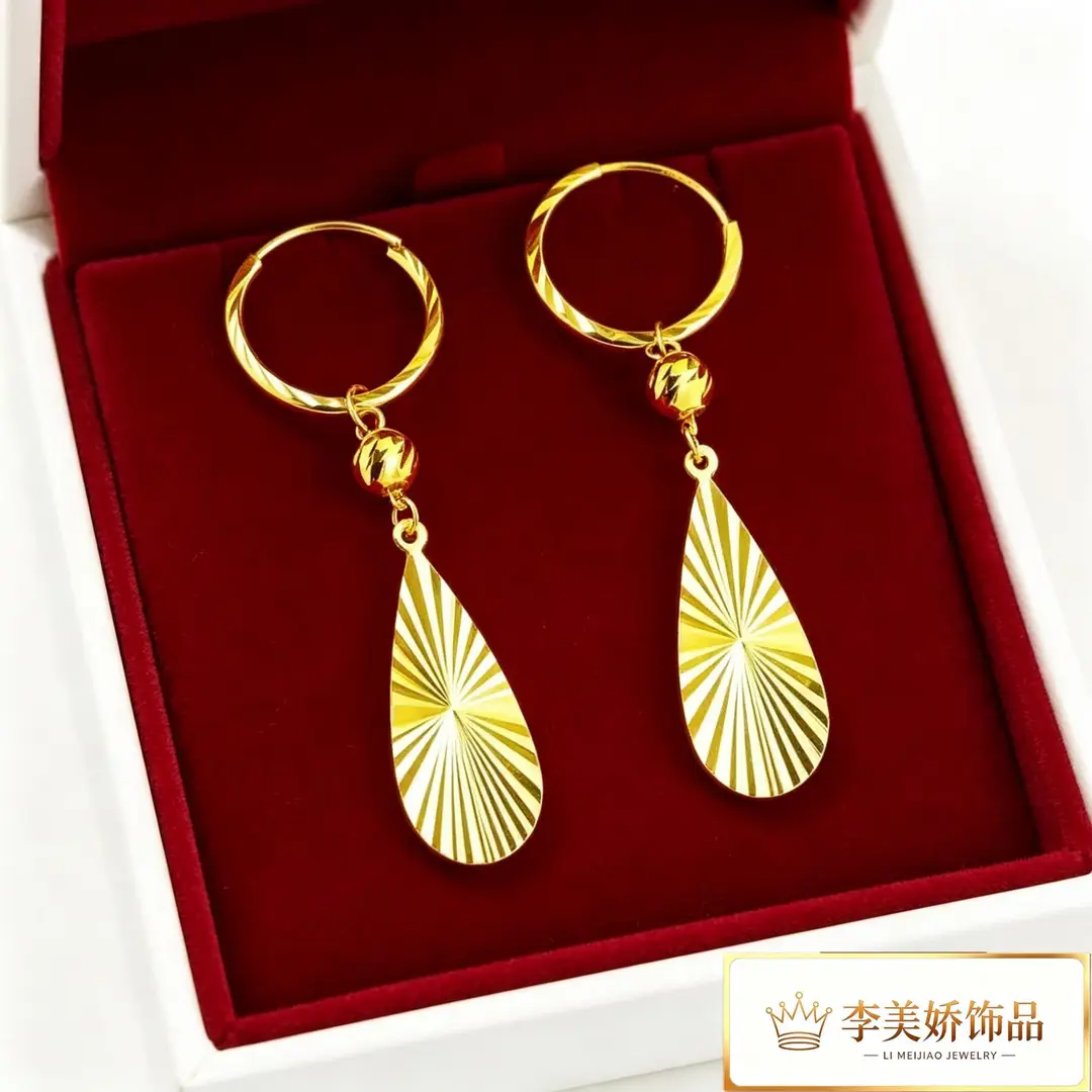 Collection of Vietnamese gold-plated earrings, popular and long-lasting, luxury earrings and accessories for all ages, wholesale via live streaming