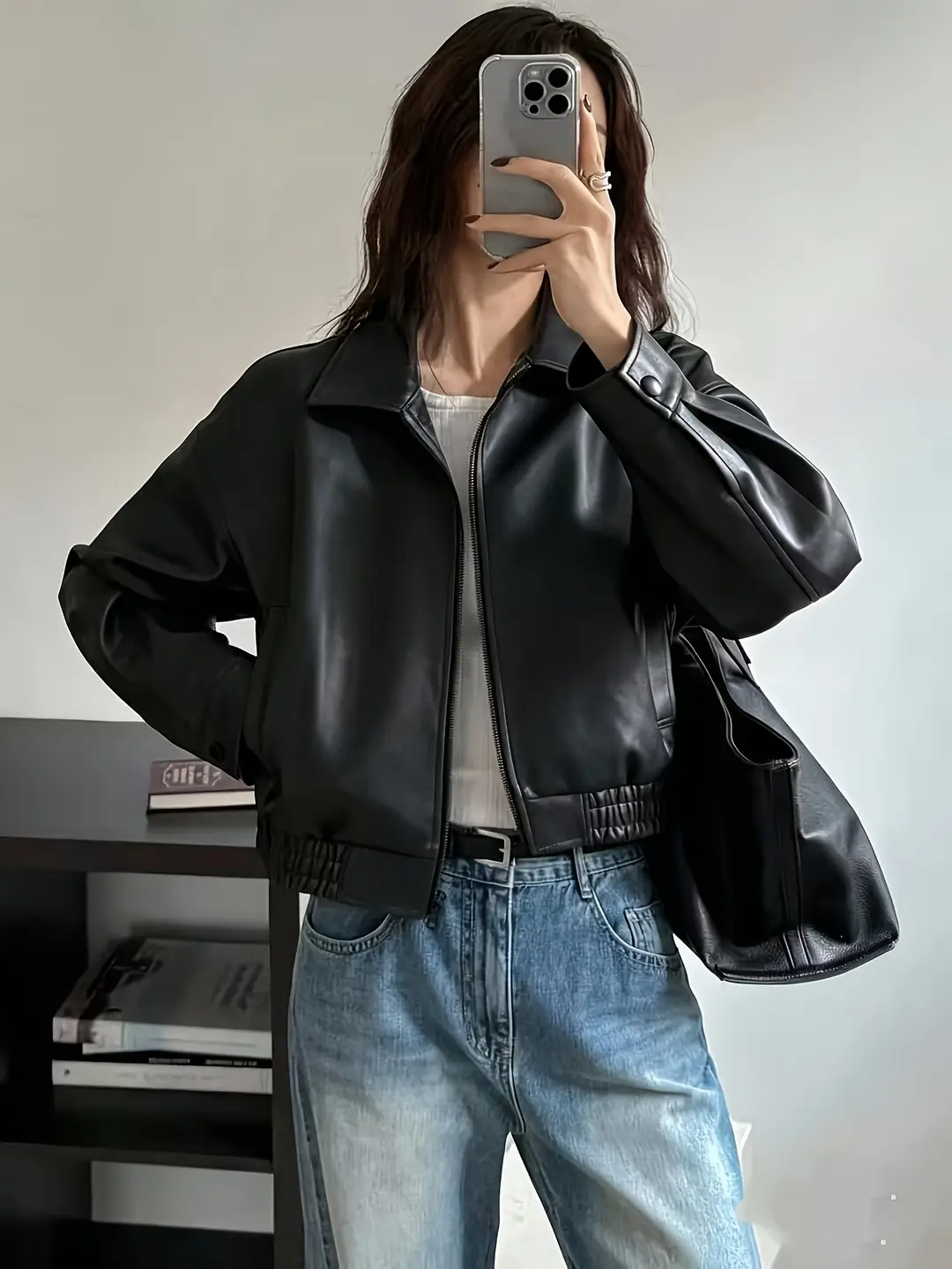 Korean-style loose-fitting, drop-shoulder, short, collared leather jacket. Vintage, versatile, simple, and suitable for commuting in spring and autumn, ideal for petite individuals — feature 8