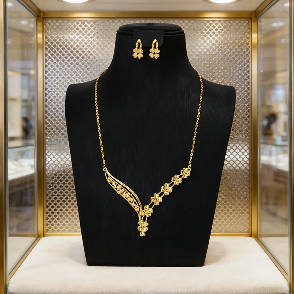 Middle Eastern Dubai floral necklace and earring set, gold-plated, for brides, weddings, cross-border sales, non-fading, and extravagant for banquets — feature 5