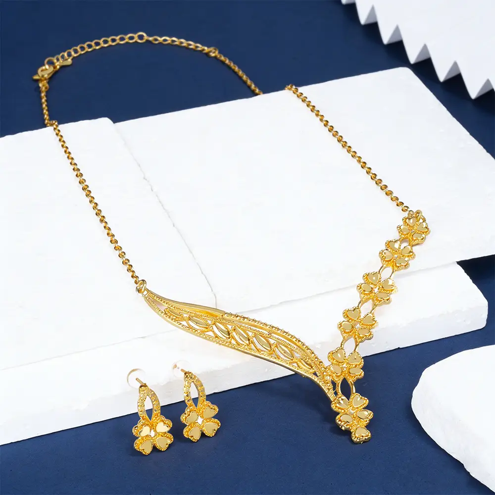 Middle Eastern Dubai floral necklace and earring set, gold-plated, for brides, weddings, cross-border sales, non-fading, and extravagant for banquets — feature 6