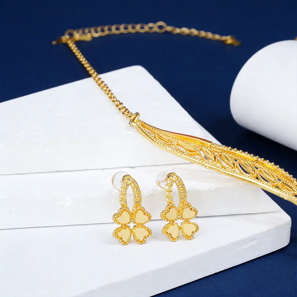 Middle Eastern Dubai floral necklace and earring set, gold-plated, for brides, weddings, cross-border sales, non-fading, and extravagant for banquets — feature 7