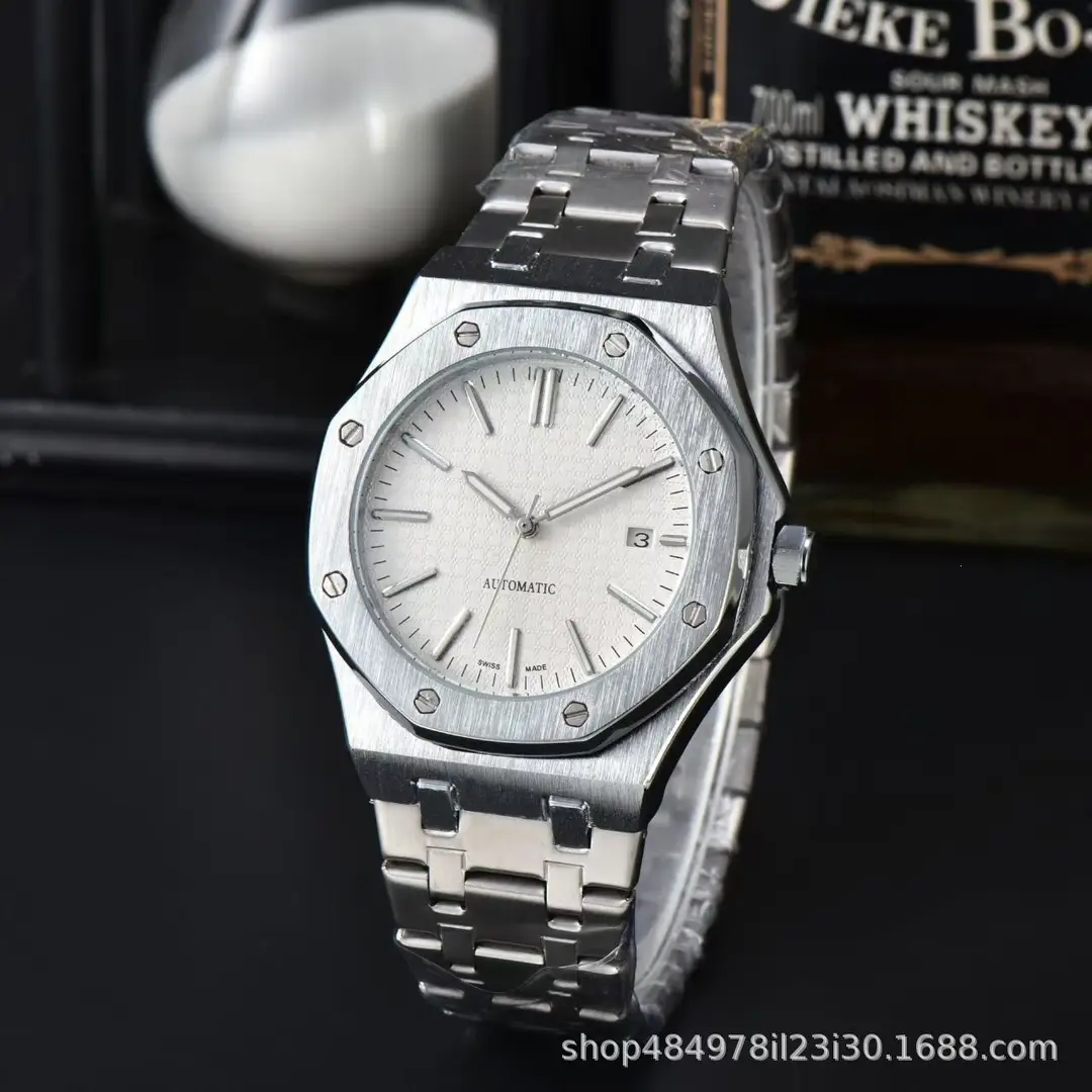 2026 Exquisite Cross-Border Oak Series Dial Luminous Frosted Quartz Watch