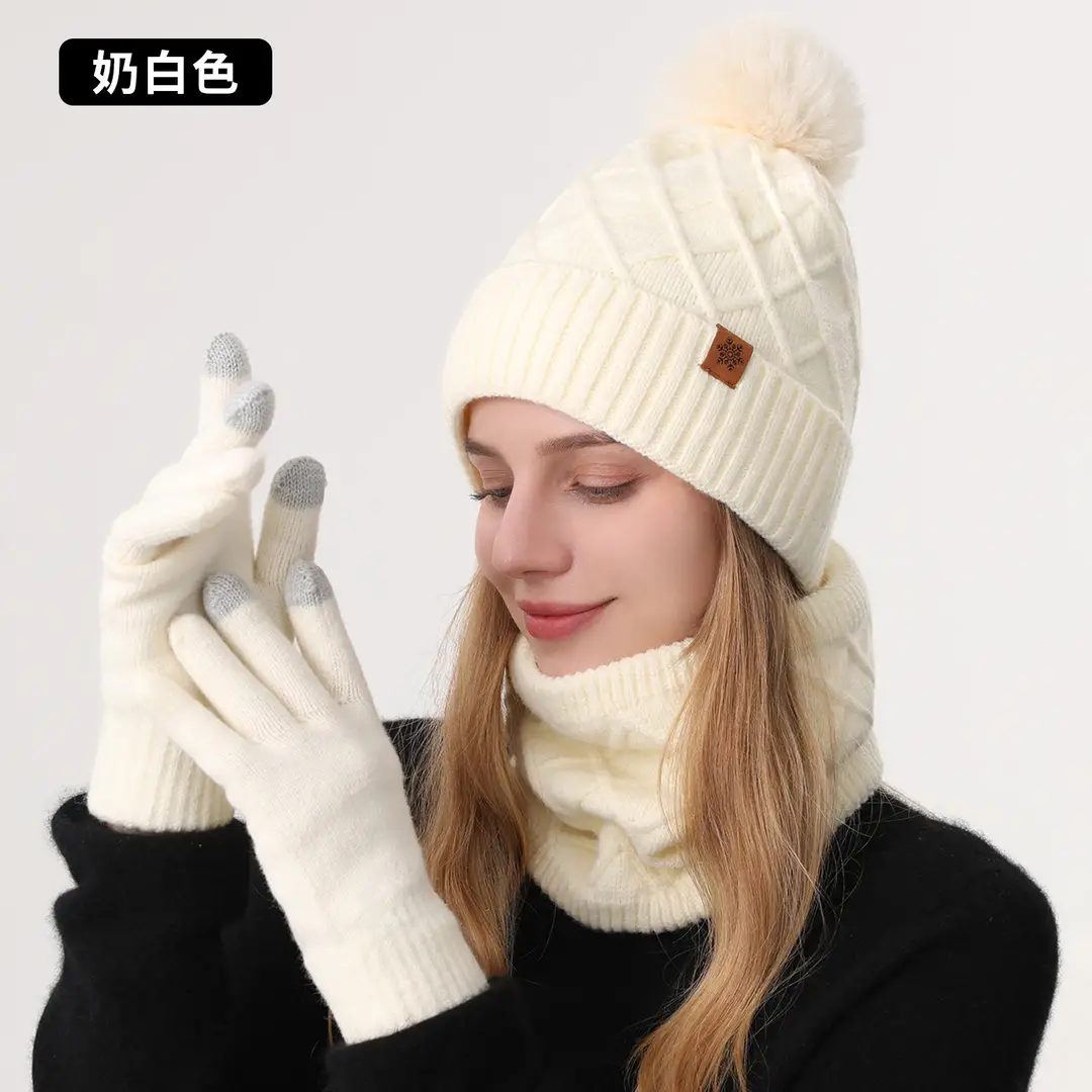 Chinese Red New Year Gift Winter Knitted Hat for Women, Double-Layered, Fleece-Lined, Thickened, Warm Hat and Scarf Set
