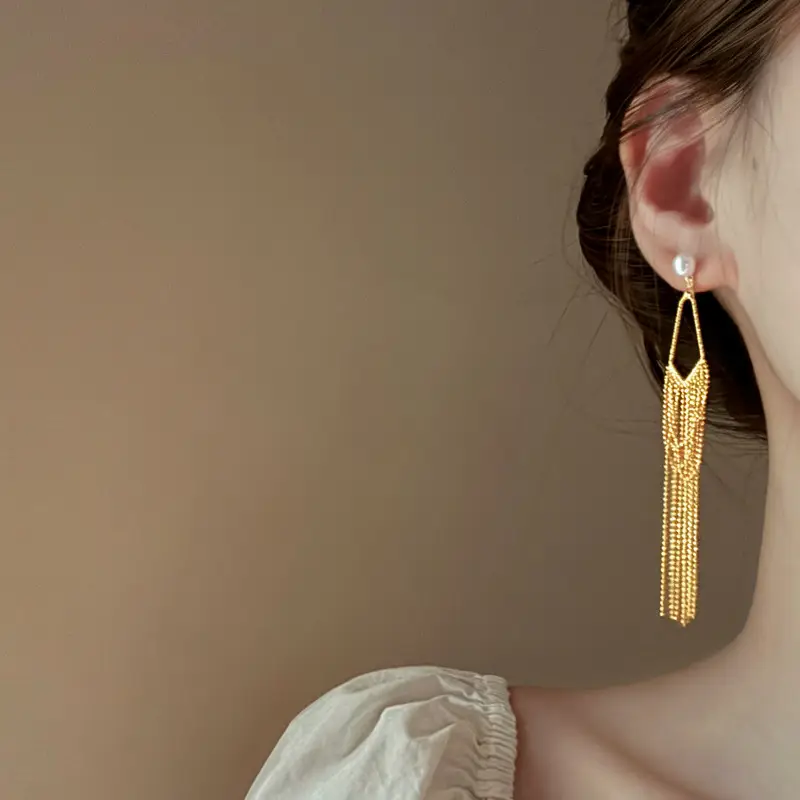 Starlight scattered, irregular high-end waterfall design, dynamic tassel earrings, unique long earrings — feature 12