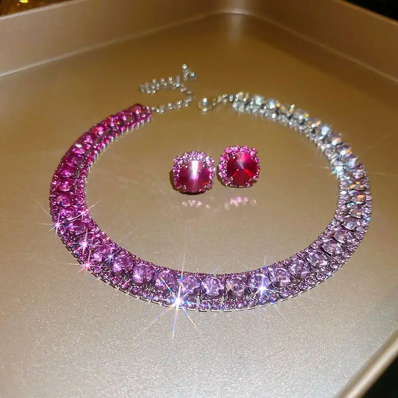 European and American style, featuring diamond-studded teardrop and geometric earrings and a necklace set, with a retro, courtly aesthetic, making it a fashionable and versatile accessory for women