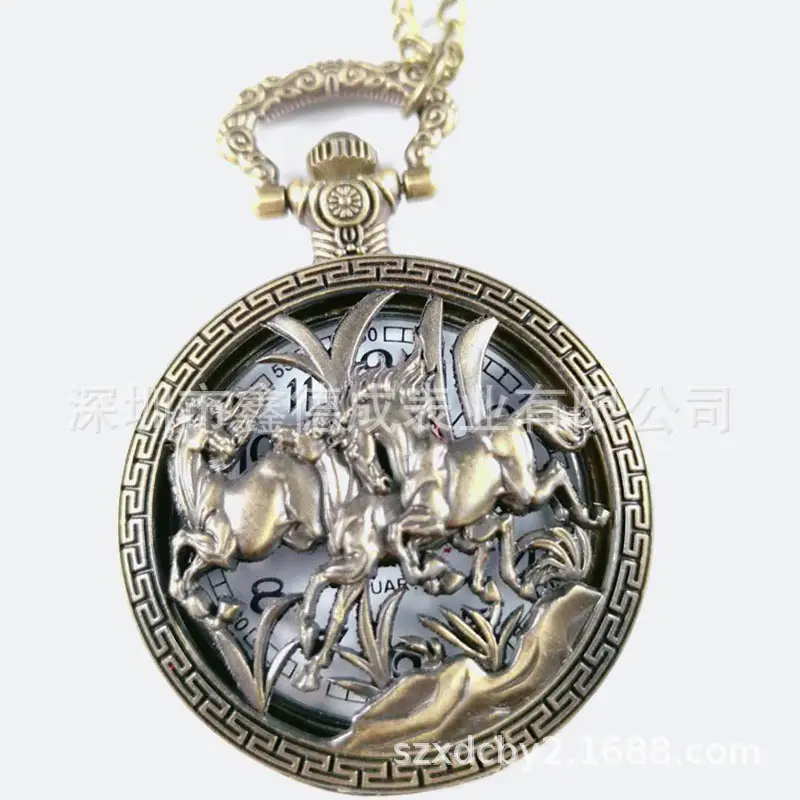 Wholesale Personalized Hollow-Out Vintage Pocket Watch Flip-Top Quartz Watch Creative Dial Vintage Pocket Watch Unisex