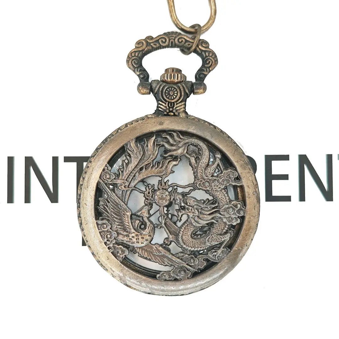 Wholesale Personalized Hollow-Out Vintage Pocket Watch Flip-Top Quartz Watch Creative Dial Vintage Pocket Watch Unisex