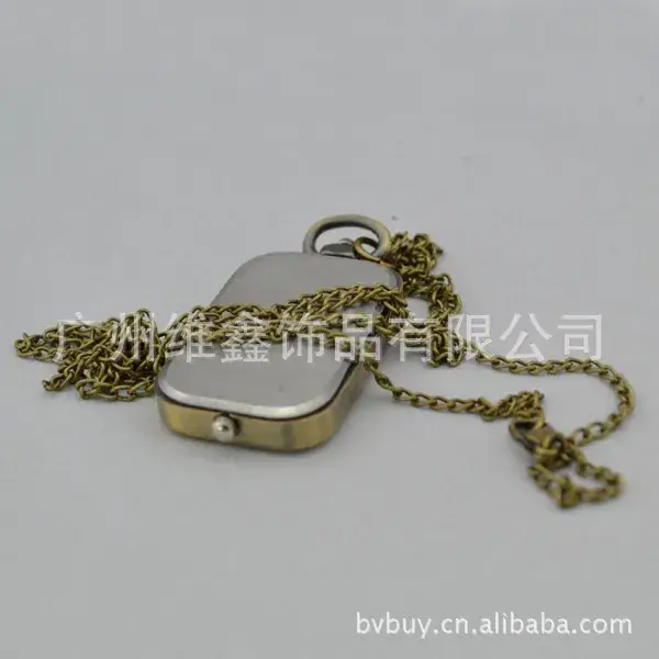 Retro Hanging Chain Watch Gold Plated Dual Movement — feature 14