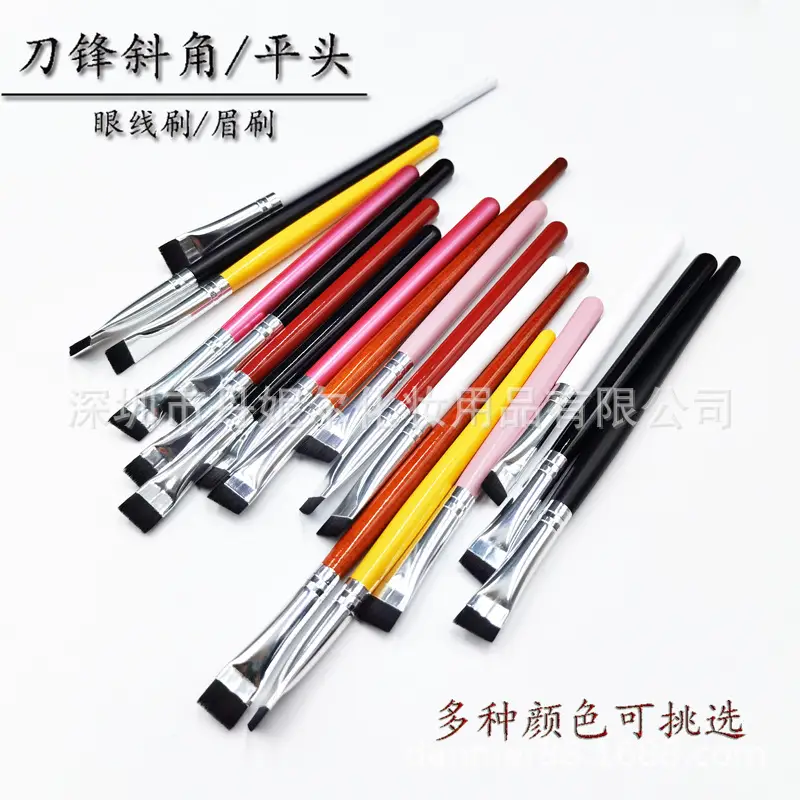 Red Flat Head Eyeliner Brush for Precision Application - Image 11