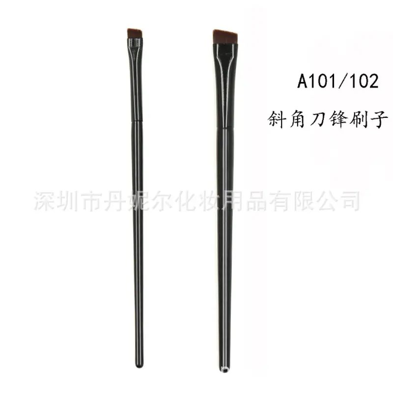 Red Flat Head Eyeliner Brush for Precision Application — feature 12