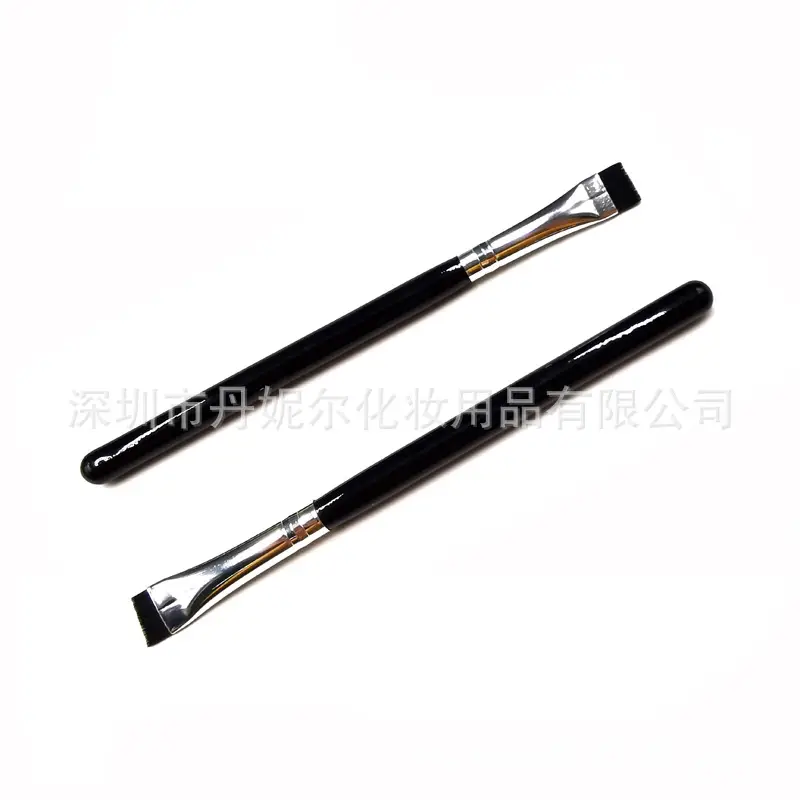 Red Flat Head Eyeliner Brush for Precision Application — feature 19