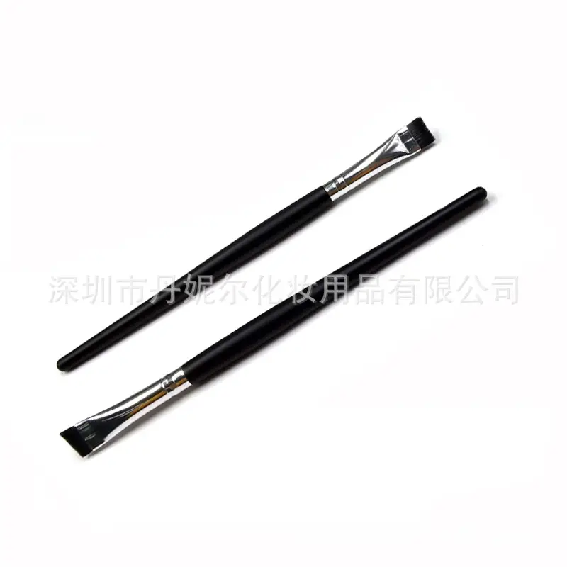 Red Flat Head Eyeliner Brush for Precision Application — feature 21
