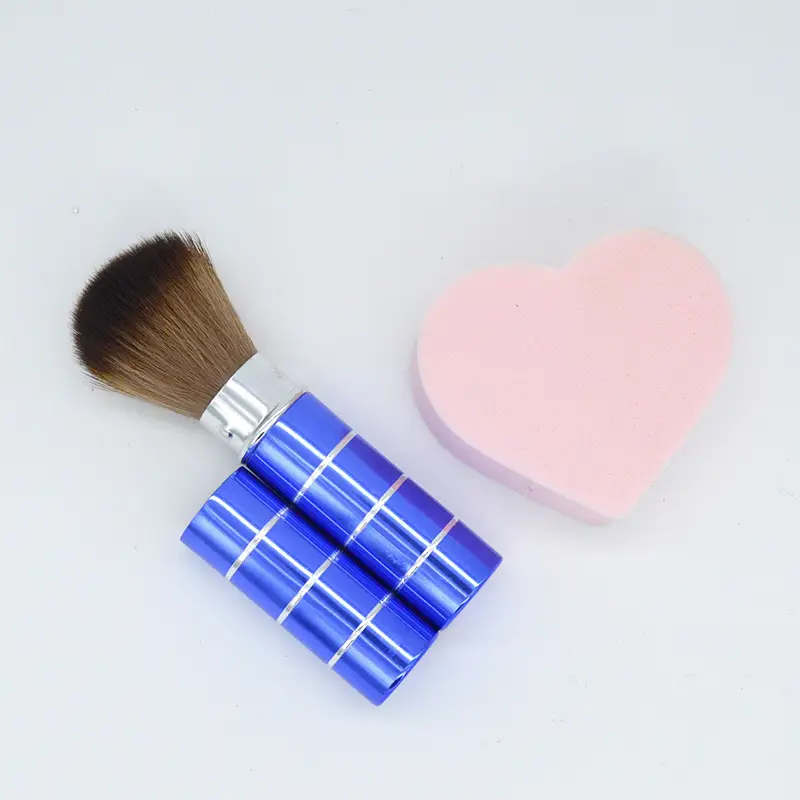 Gold Telescopic Makeup Brush Set for Blush & Rouge - Image 11