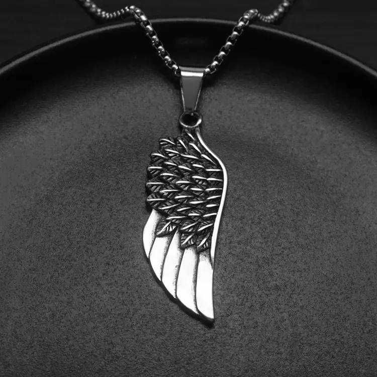 Cross-border European and American Retro Fashion Angel Wings Pendant Cast Wings Titanium Steel Necklace Punk Hip-hop Trendy Men All-match - Image 5
