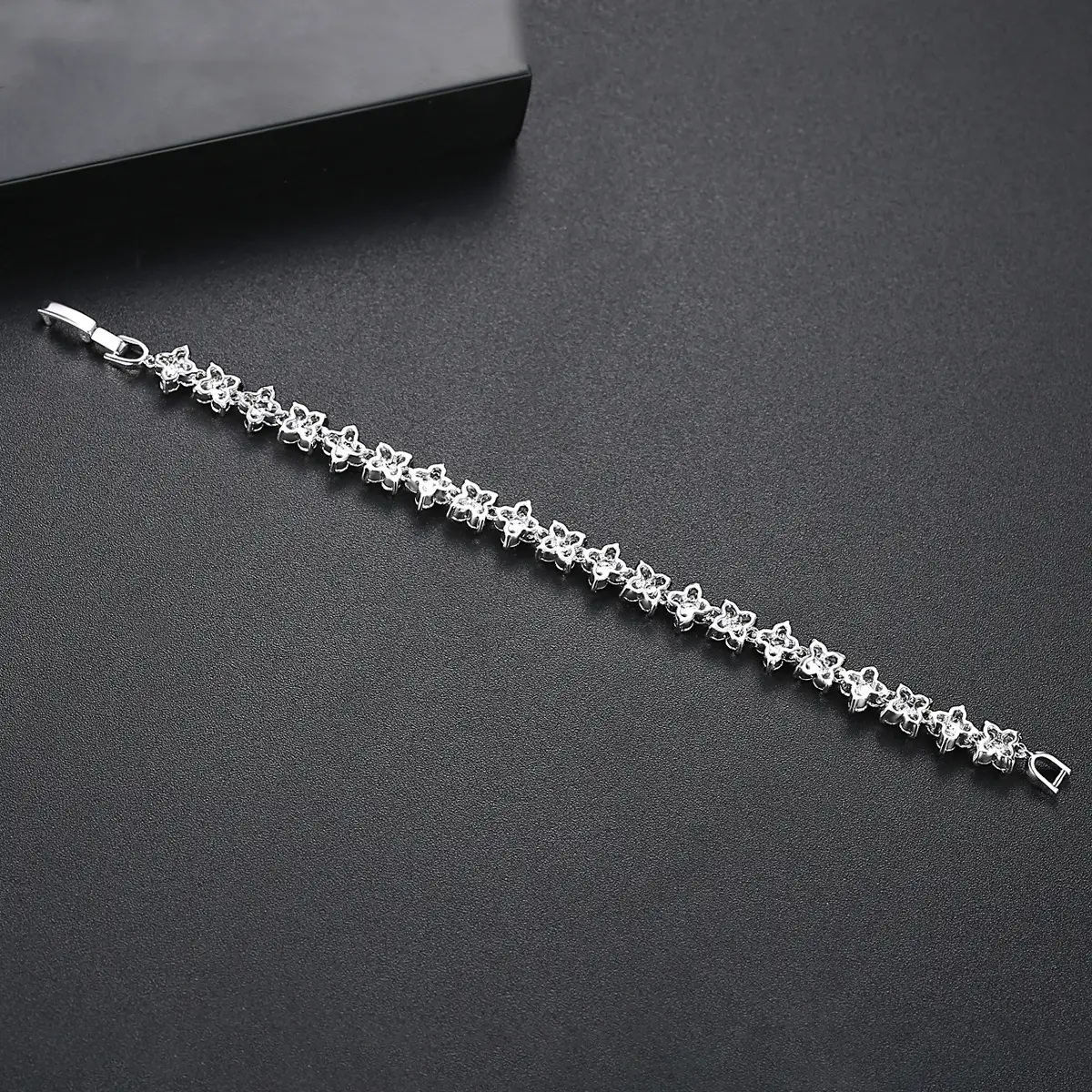 Jinse Star's Flower Bracelet for Women