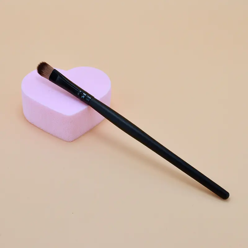 Wooden Eye Shadow Brush for Makeup Application - Image 8