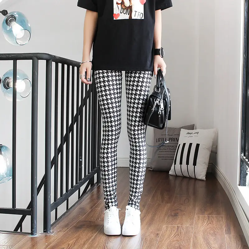 Women Printed Striped Leggings Slimming Yoga Cropped Pants