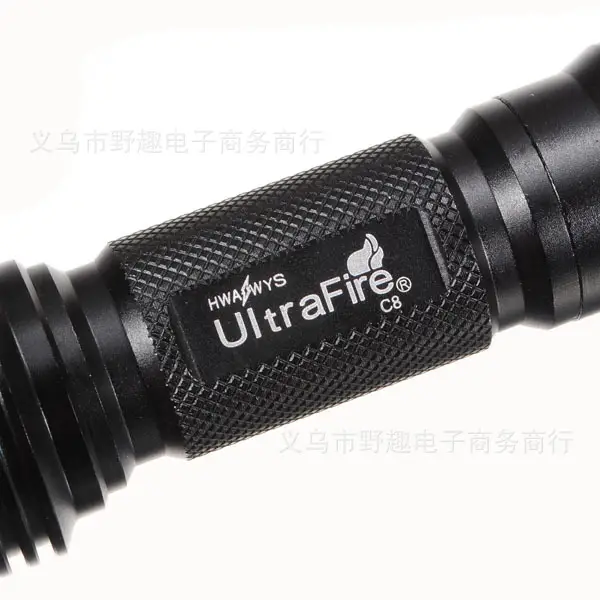 C8 Rechargeable Flashlight with Mouse Tail Switch — feature 25
