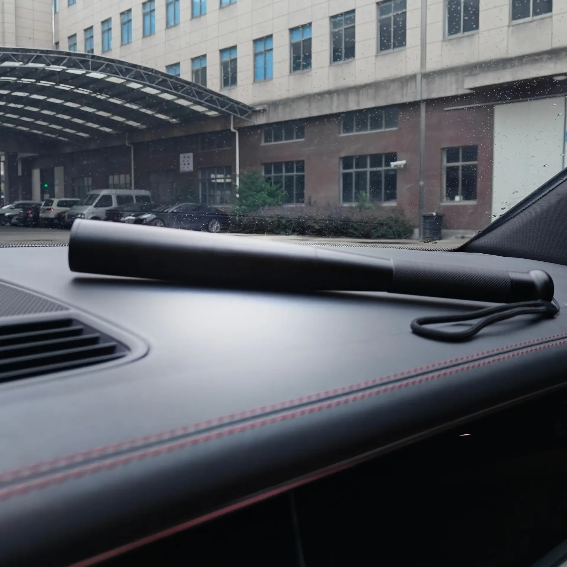 High Power Baseball Bat Self Defense Light — feature 6