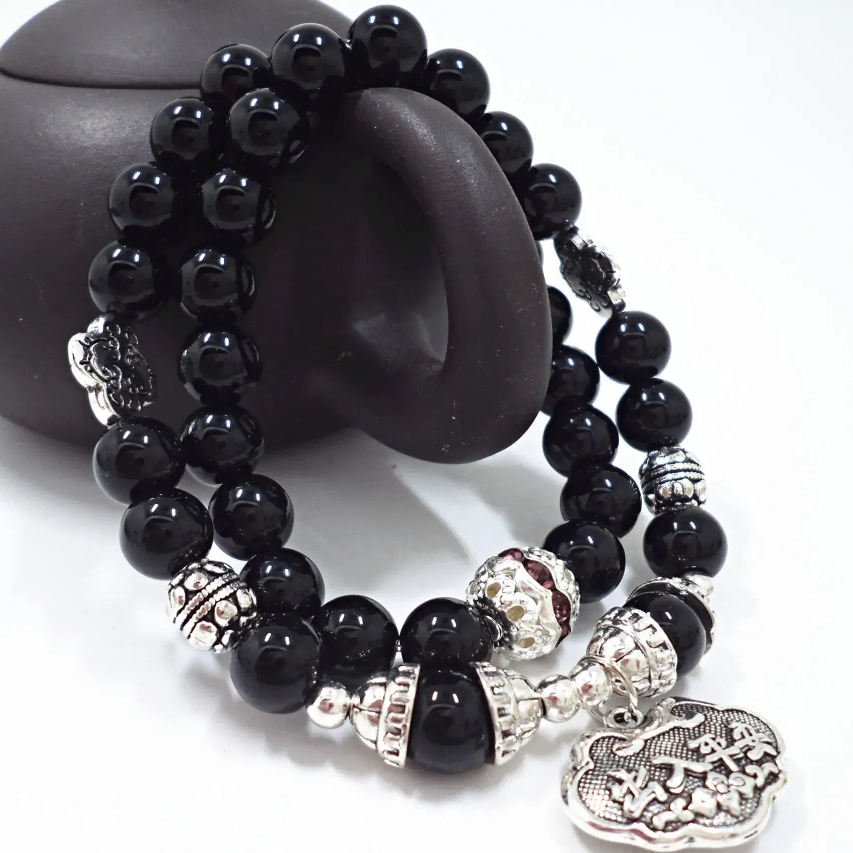 Black Crystal Beaded Bracelet with Silver Charm - Image 18