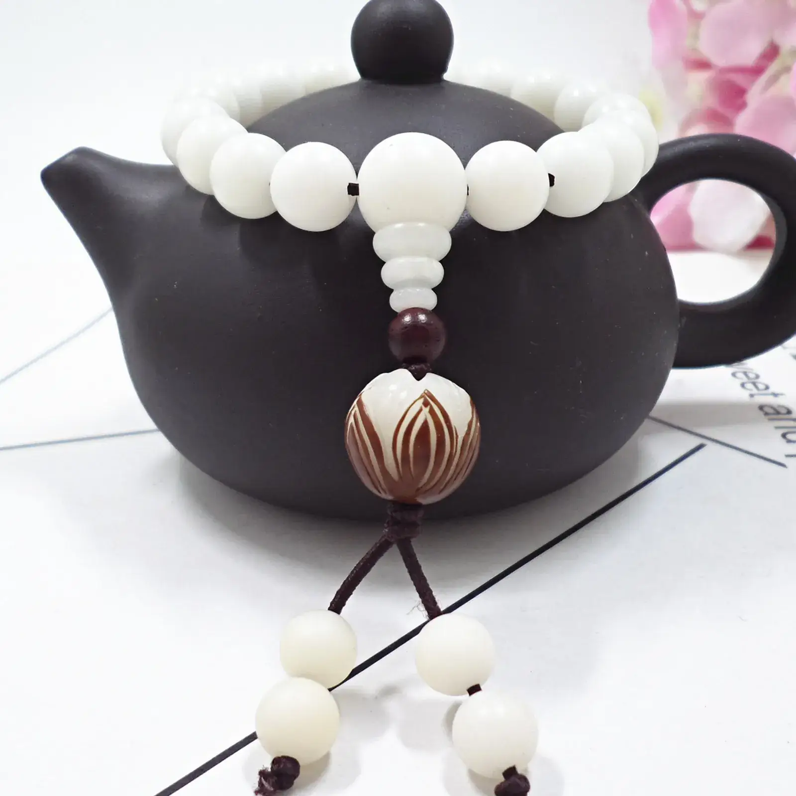 Black Crystal Beaded Bracelet with Silver Charm - Image 16