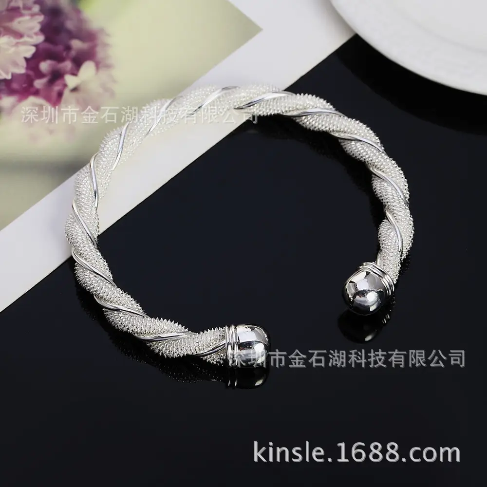 B020 (3)
