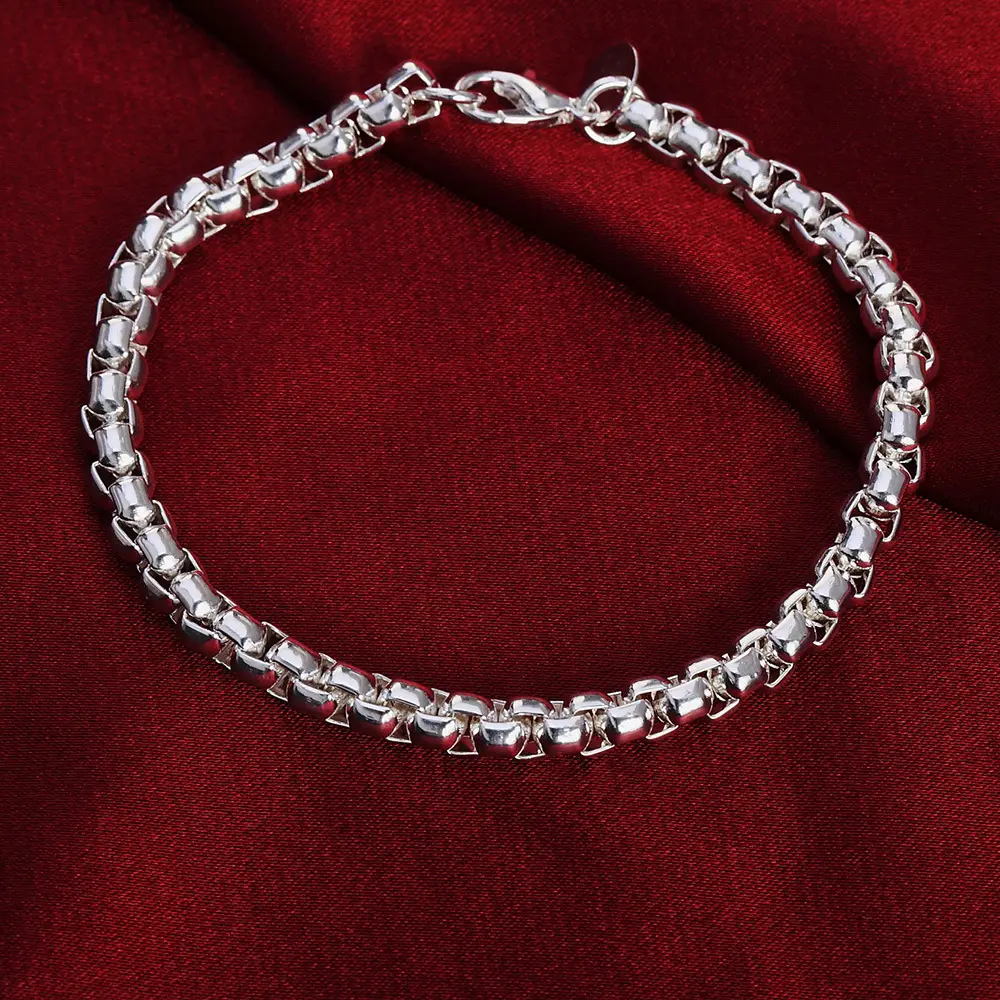 Silver Retro Europe Round Lattice Bracelet Wholesale - Image 2