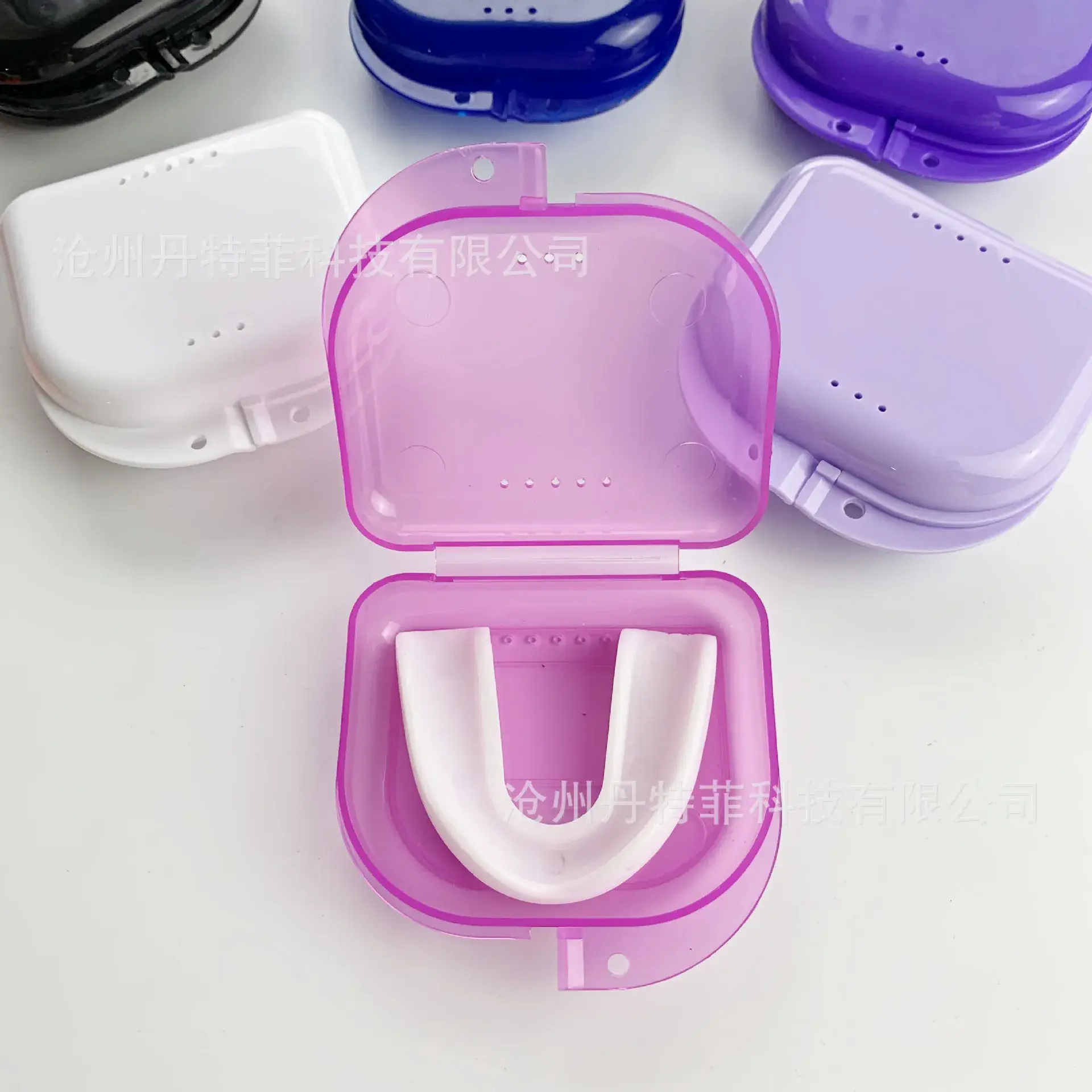 Small Dental Box with Holes 20g - Image 26