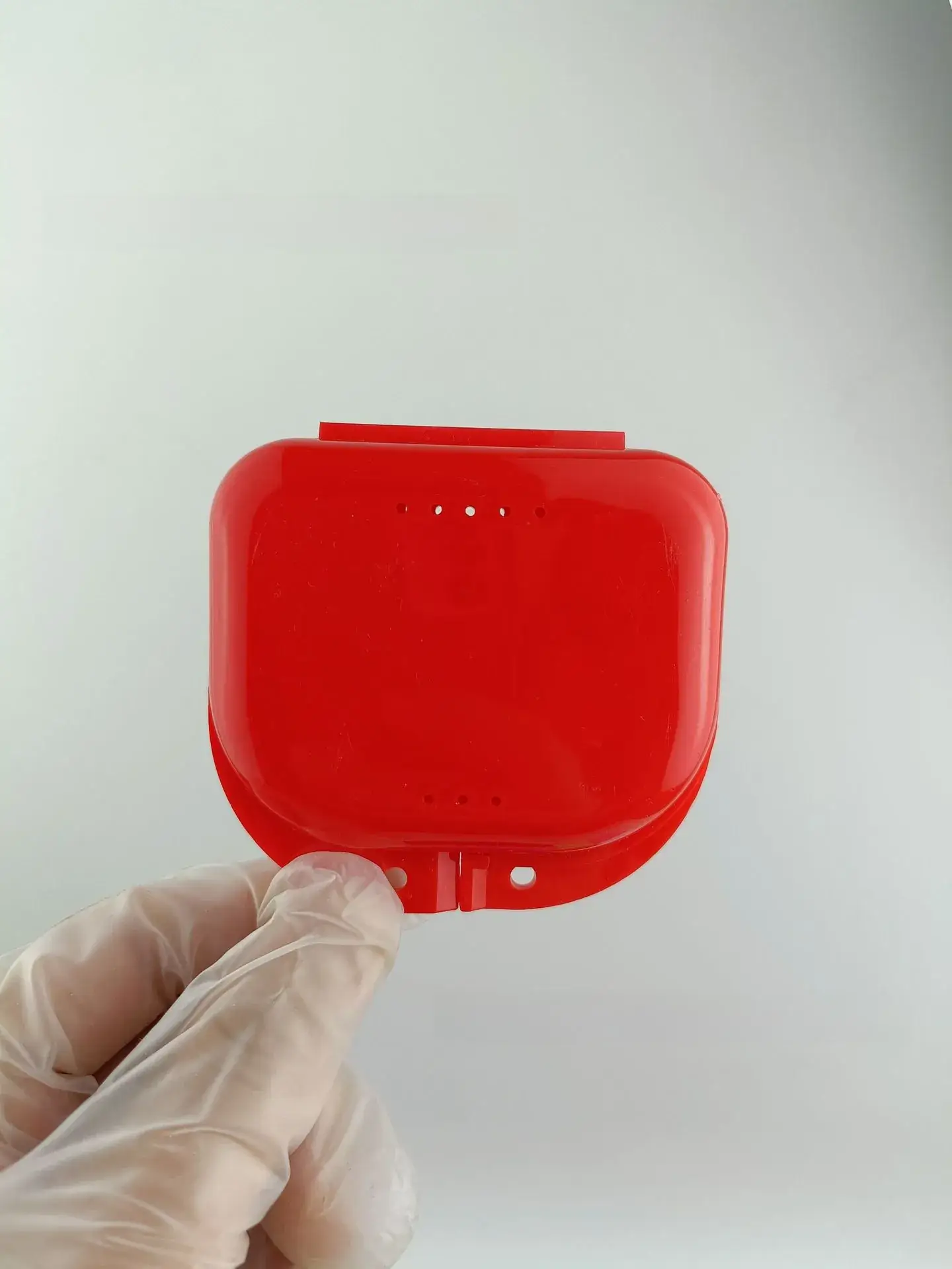 Small Dental Box with Holes 20g - Image 15