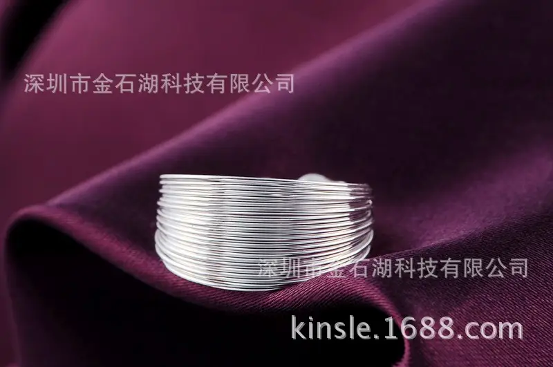 European American Silver Cross Border Multi-line Ring - Image 3