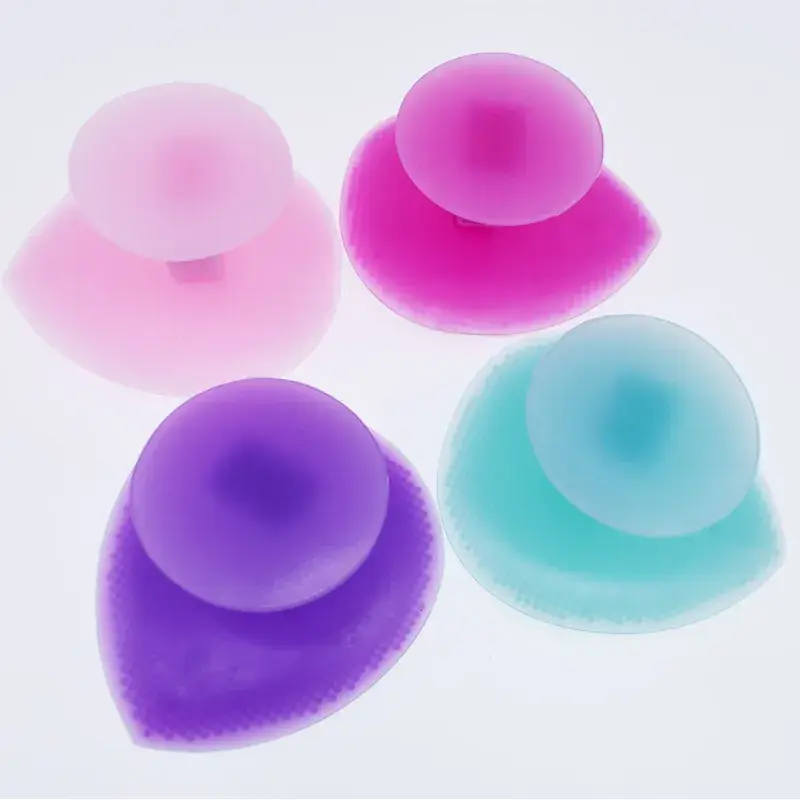 Fine Bristled Silicone Facial Brush for Deep Cleansing - Image 5